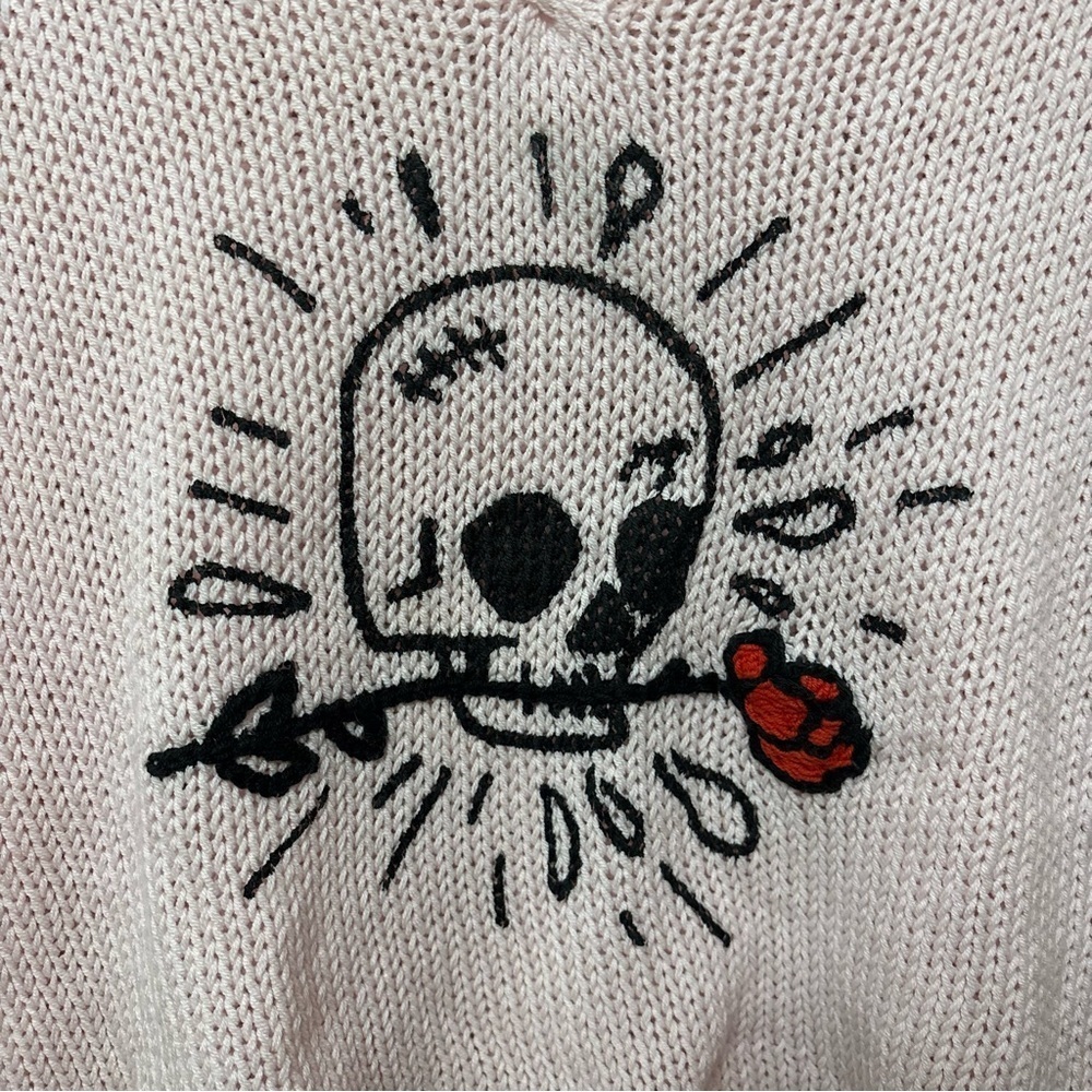 Wooden Ships Paulo Buendia Skull and Red Rose Light Knit Pink Sweater Size S / M - Picture 2 of 6